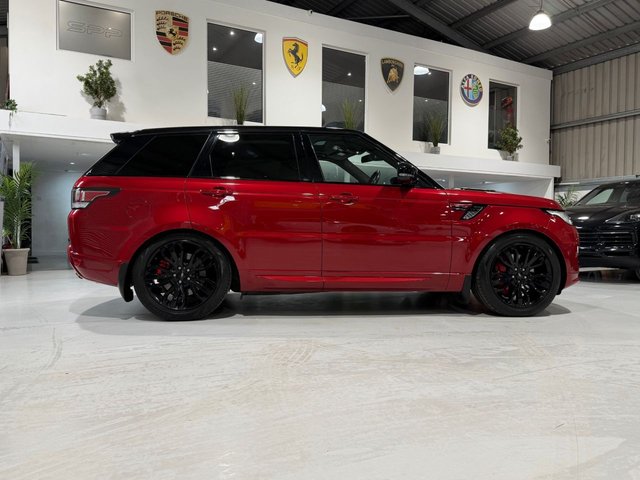 View our LAND ROVER RANGE ROVER SPORT