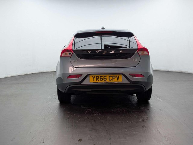 USED 2016 66 VOLVO V40 2.0 V40 Momentum T2 5dr CLICK+COLLECT / HOME DELIVERY