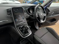 USED 2017 17 RENAULT SCENIC 1.5 dCi Expression + MPV 5dr Diesel Manual Euro 6 (s/s) (110 ps) One Owner * Low Miles * Good History * High Spec