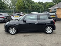 USED 2021 21 MINI HATCH 1.5 One Classic Hatchback 3dr Petrol Manual Euro 6 (s/s) (102 ps) 1 Owner - MINI Infotainment System - Cruise Control - Air Conditioning - Electric Windows - Alloy Wheels - LED Headlights & Daytime Running Lights - Multifunction Steering Wheel