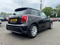 USED 2021 21 MINI HATCH 1.5 One Classic Hatchback 3dr Petrol Manual Euro 6 (s/s) (102 ps) 1 Owner - MINI Infotainment System - Cruise Control - Air Conditioning - Electric Windows - Alloy Wheels - LED Headlights & Daytime Running Lights - Multifunction Steering Wheel