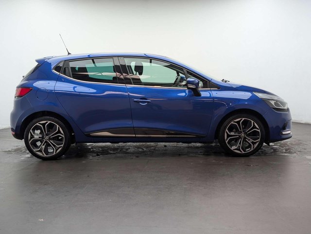 USED 2019 19 RENAULT CLIO 0.9 Clio Iconic TCe 5dr CLICK+COLLECT / HOME DELIVERY