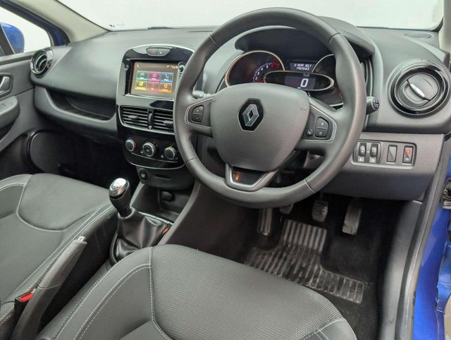 USED 2019 19 RENAULT CLIO 0.9 Clio Iconic TCe 5dr CLICK+COLLECT / HOME DELIVERY