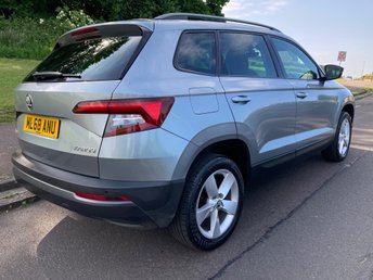 View our SKODA KAROQ