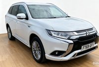 USED 2020 69 MITSUBISHI OUTLANDER 2.4h TwinMotor 13.8kWh Dynamic SUV 5dr Petrol Plug-in Hybrid CVT 4WD Euro 6 (s/s) (224 ps) Low Mileage + Leather Seats + Nav