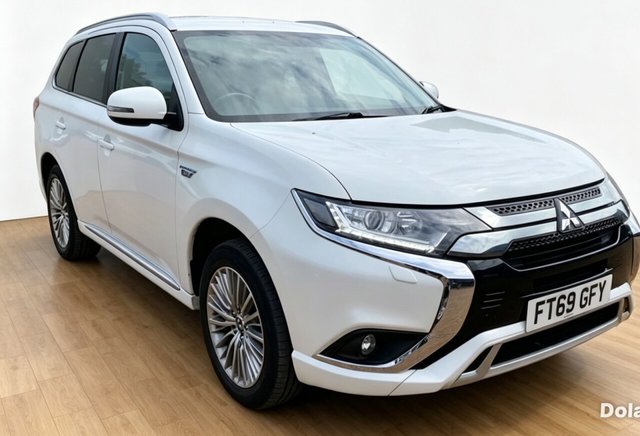 View our MITSUBISHI OUTLANDER