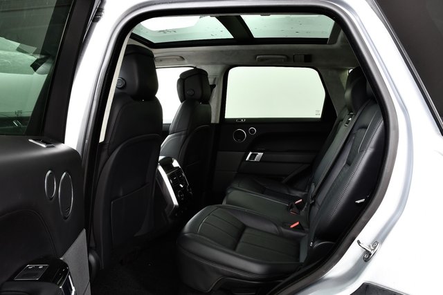 USED 2019 68 LAND ROVER RANGE ROVER SPORT 3.0 SD V6 Autobiography Dynamic SUV 5dr Diesel Auto 4WD Euro 6 (s/s) (306 ps) &pound;8k Extras | D/Steps | Head Up