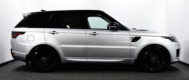 USED 2019 68 LAND ROVER RANGE ROVER SPORT 3.0 SD V6 Autobiography Dynamic SUV 5dr Diesel Auto 4WD Euro 6 (s/s) (306 ps) &pound;8k Extras | D/Steps | Head Up