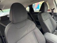USED 2021 21 HYUNDAI TUCSON 1.6 T-GDi SE Connect SUV 5dr Petrol Manual Euro 6 (s/s) (150 ps) + SERVICE HISTORY + 17" ALLOY WHEELS + SIX (6) SPEED MANUAL GEARBOX + REAR PRIVACY GLASS + SATELLITE NAVIGATION + FULL FABRIC SEATS + AUTO HEADLIGHTS + REVERSE CAMERA + REAR PARKING SENSORS + DUAL CLIMATE CONTROL + CRUISE CONTROL + BLUETOOTH / TELEPHONE PREPARATION + RADIO / USB / DAB / MP3 PLAYER + MUCH MUCH MORE...
