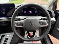 USED 2025 25 VOLKSWAGEN GOLF 1.5 eTSI MHEV Match Hatchback 5dr Petrol Hybrid DSG Euro 6 (s/s) (150 ps) **FSH**VW WARRANTY UNTIL APRIL 2028**REVERSE CAMERA**