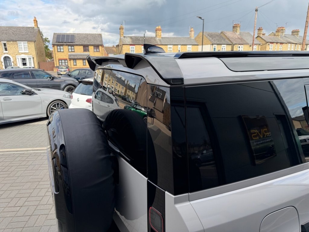 USED 2026 26 LAND ROVER DEFENDER 110 3.0 D250 MHEV S Hard Top SUV 5dr Diesel Auto 4WD MWB Euro 6 (s/s) (249 ps) Rear seat conversion Nappa leather