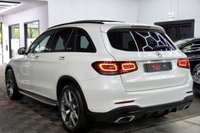 USED 2021 21 MERCEDES-BENZ GLC 2.0 GLC300d AMG Line (Premium Plus) SUV 5dr Diesel G-Tronic+ 4MATIC Euro 6 (s/s) (245 ps) 4MATIC! BURMESTER! APPLE CAR PLAY!