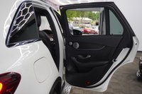 USED 2021 21 MERCEDES-BENZ GLC 2.0 GLC300d AMG Line (Premium Plus) SUV 5dr Diesel G-Tronic+ 4MATIC Euro 6 (s/s) (245 ps) 4MATIC! BURMESTER! APPLE CAR PLAY!