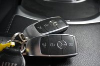 USED 2021 21 MERCEDES-BENZ GLC 2.0 GLC300d AMG Line (Premium Plus) SUV 5dr Diesel G-Tronic+ 4MATIC Euro 6 (s/s) (245 ps) 4MATIC! BURMESTER! APPLE CAR PLAY!