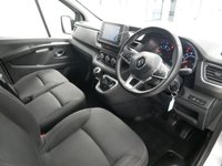USED 2023 23 RENAULT TRAFIC 30 2.0 BLUEDCI 150 BHP LL LONG SPORT 6 SEATER CREWCAB 6 SEATER | 150 BHP | SAT NAV | LL LONG