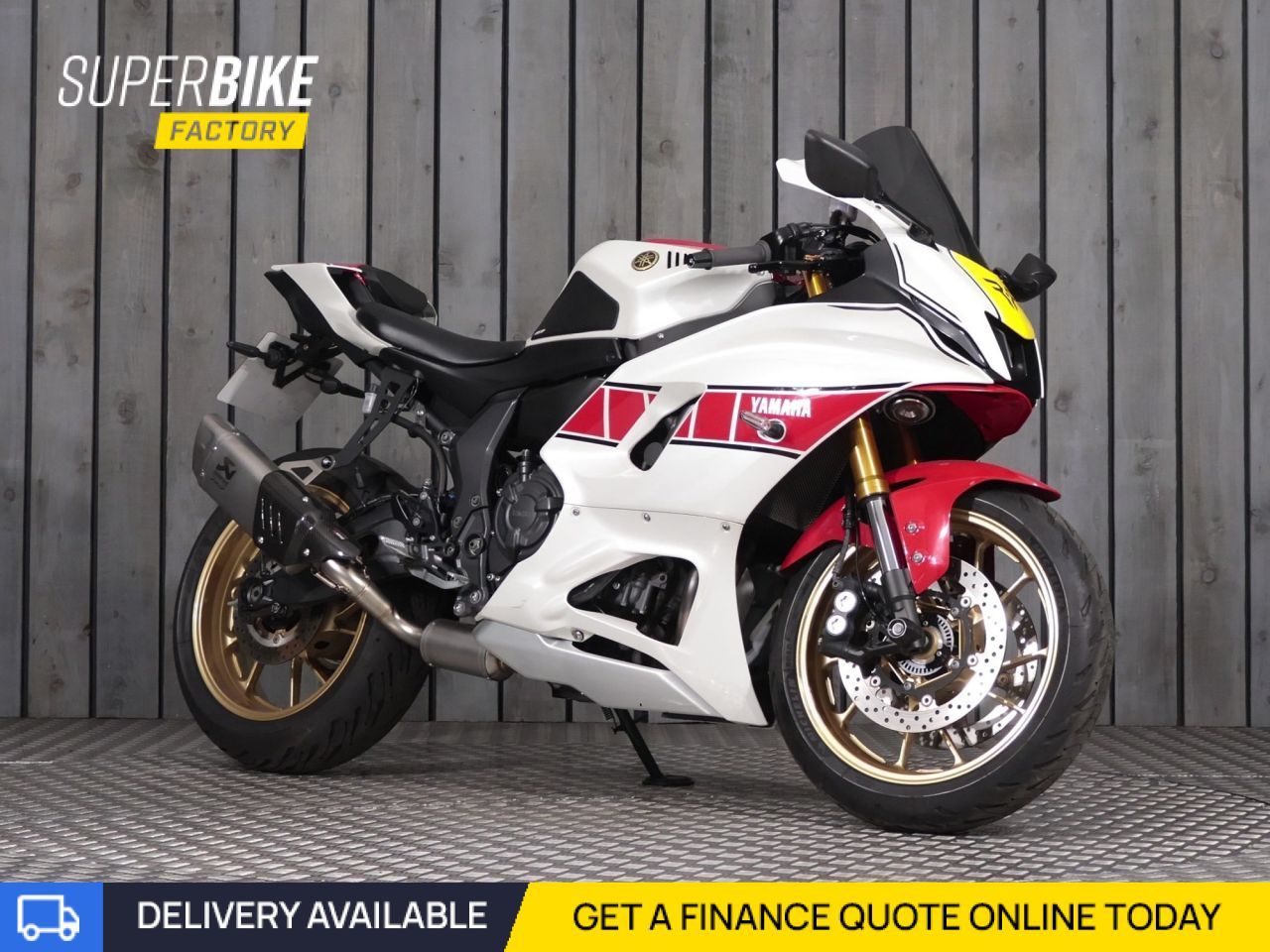YAMAHA R7R7
