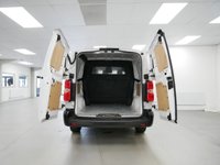 USED 2024 74 VAUXHALL VIVARO 2.0 TURBO D 145 BHP XL LONG PRIME CREWCAB 6 SEATER  6 SEATER | AIR CON | CARPLAY MEDIA