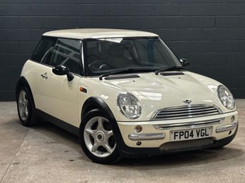2004 MINI HATCH 1.6 Cooper Hatchback 3dr Petrol Manual Euro 3 (115 ps) £2990.00