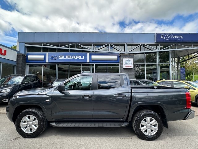 View our MITSUBISHI L200