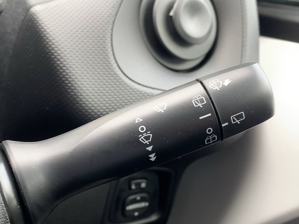 USED 2021 71 CITROEN C1 1.0 VTi Shine Hatchback 5dr Petrol Manual Euro 6 (s/s) (72 ps) CAMERA+CARPLAY+15" ALLOYS+FSH