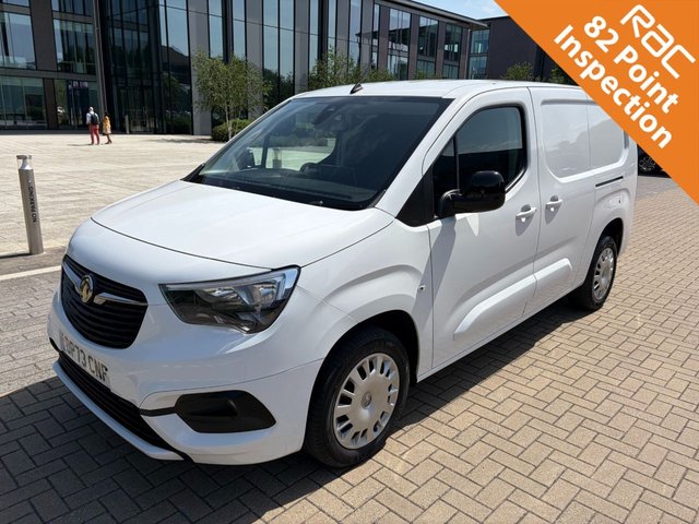 View our Vauxhall Combo 2300 PRO 1.5Turbo D EU6 S/S L1 H1 100ps *AIRCON*SATNAV*CAMERA*SENSORS*E/PACK*