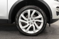 USED 2016 16 LAND ROVER DISCOVERY SPORT 2.0 TD4 HSE Luxury SUV 5dr Diesel Auto 4WD Euro 6 (s/s) (180 ps) 