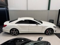 USED 2013 MERCEDES-BENZ CLS CLASS 5.5 CLS63 V8 AMG Coupe 4dr Petrol SpdS MCT Euro 5 (s/s) (557 ps) 