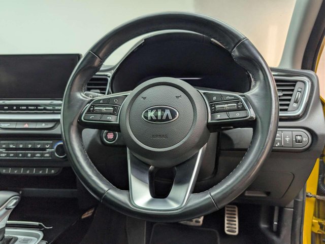 USED 2021 21 KIA XCEED 1.6 XCeed First Edition PHEV Semi-Auto 5dr CLICK+COLLECT / HOME DELIVERY