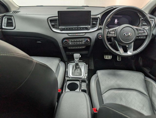 USED 2021 21 KIA XCEED 1.6 XCeed First Edition PHEV Semi-Auto 5dr CLICK+COLLECT / HOME DELIVERY