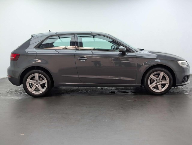 USED 2017 17 AUDI A3 1.5 A3 SE TFSI 3dr CLICK+COLLECT / HOME DELIVERY