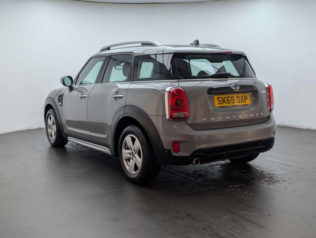USED 2019 69 MINI COUNTRYMAN 1.5 Countryman Cooper Classic Auto 5dr CLICK+COLLECT / HOME DELIVERY