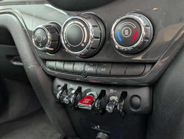 USED 2019 69 MINI COUNTRYMAN 1.5 Countryman Cooper Classic Auto 5dr CLICK+COLLECT / HOME DELIVERY