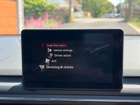 USED 2017 17 AUDI A4 AVANT 2.0 TDI ultra S line Estate 5dr Diesel S Tronic Euro 6 (s/s) (190 ps) 