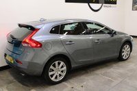 USED 2018 18 VOLVO V40 2.0 D3 Inscription Auto Euro 6 (s/s) 5dr BLIS, INTELLISAFE PRO, WINTER!