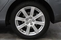 USED 2018 18 VOLVO V40 2.0 D3 Inscription Auto Euro 6 (s/s) 5dr BLIS, INTELLISAFE PRO, WINTER!
