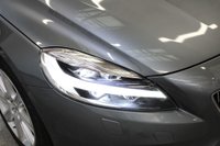 USED 2018 18 VOLVO V40 2.0 D3 Inscription Auto Euro 6 (s/s) 5dr BLIS, INTELLISAFE PRO, WINTER!
