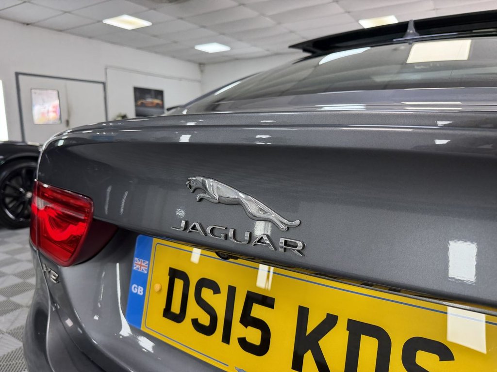 USED 2015 15 JAGUAR XE 2.0 GTDi R-Sport Saloon 4dr Petrol Auto Euro 6 (s/s) (240 ps) 
