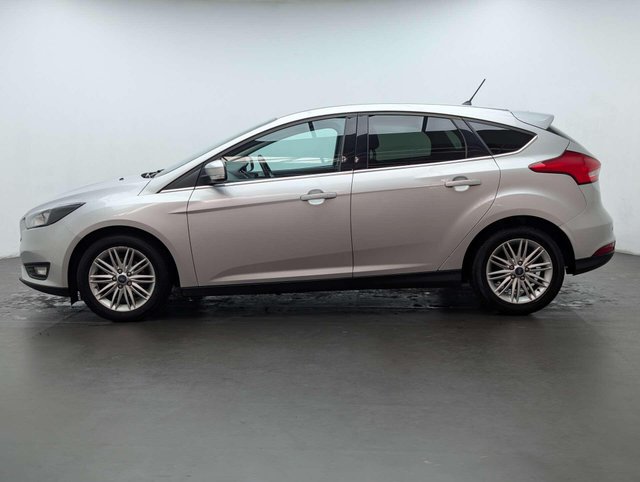 USED 2017 17 FORD FOCUS 1.0 Focus Zetec Edition 5dr CLICK+COLLECT / HOME DELIVERY