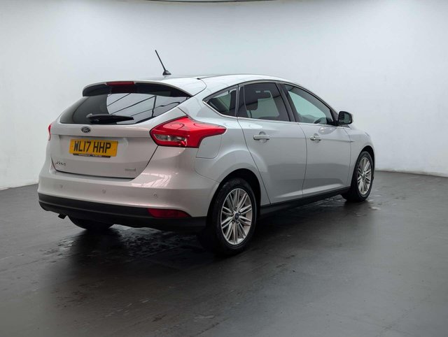 USED 2017 17 FORD FOCUS 1.0 Focus Zetec Edition 5dr CLICK+COLLECT / HOME DELIVERY