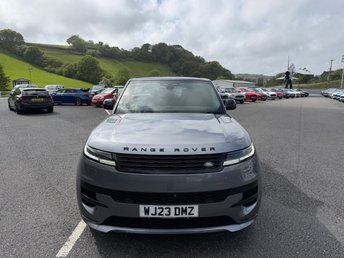 View our LAND ROVER RANGE ROVER SPORT