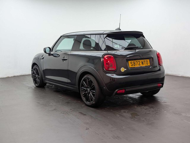 USED 2023 72 MINI HATCH Cooper S Electric Level 3 3dr CLICK+COLLECT / HOME DELIVERY