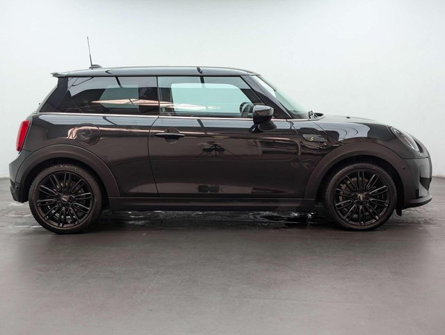 USED 2023 72 MINI HATCH Cooper S Electric Level 3 3dr CLICK+COLLECT / HOME DELIVERY