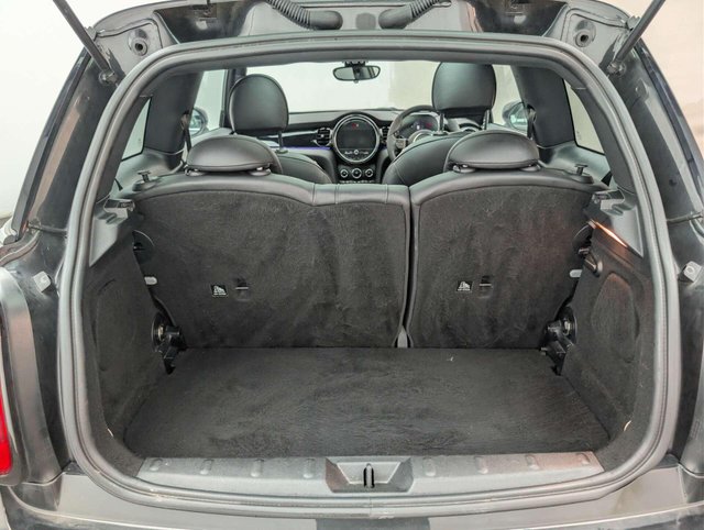 USED 2023 72 MINI HATCH Cooper S Electric Level 3 3dr CLICK+COLLECT / HOME DELIVERY