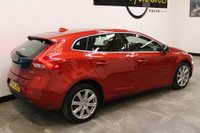 USED 2018 68 VOLVO V40 1.5 T2 GPF Inscription Auto Euro 6 (s/s) 5dr FULL VOLVO MAIN DEALER HISTORY