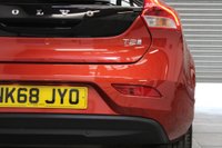 USED 2018 68 VOLVO V40 1.5 T2 GPF Inscription Auto Euro 6 (s/s) 5dr FULL VOLVO MAIN DEALER HISTORY