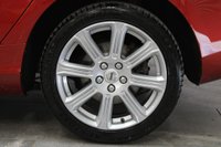 USED 2018 68 VOLVO V40 1.5 T2 GPF Inscription Auto Euro 6 (s/s) 5dr FULL VOLVO MAIN DEALER HISTORY