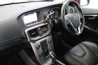 USED 2018 68 VOLVO V40 1.5 T2 GPF Inscription Auto Euro 6 (s/s) 5dr FULL VOLVO MAIN DEALER HISTORY