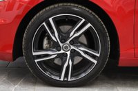 USED 2019 19 VOLVO V40 2.0 D3 R-Design Edition Euro 6 (s/s) 5dr WINTER PACK, FULL LEATHER, FSH