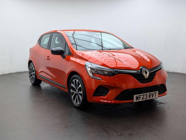 USED 2023 23 RENAULT CLIO 1.6 Clio Evolution E-Tech HEV Auto 5dr CLICK+COLLECT / HOME DELIVERY