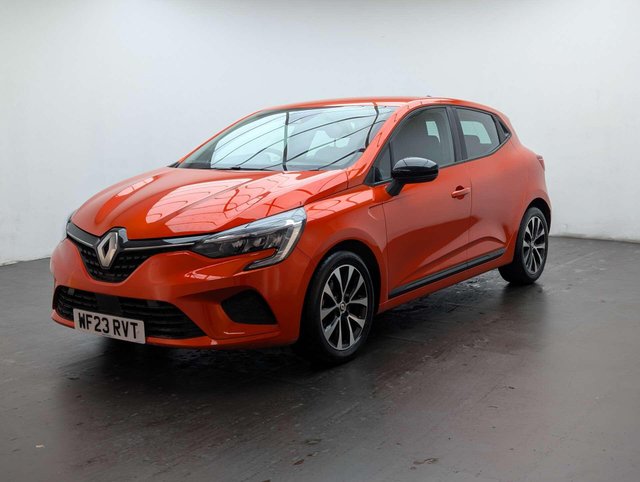USED 2023 23 RENAULT CLIO 1.6 Clio Evolution E-Tech HEV Auto 5dr CLICK+COLLECT / HOME DELIVERY